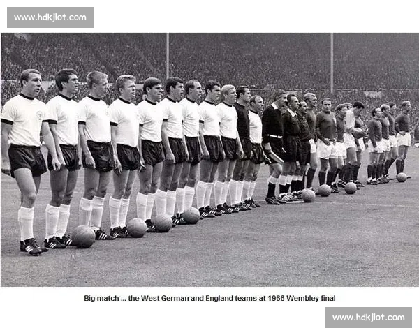 2010世界杯经典对决德国西班牙半决赛的荣耀与遗憾瞬间回忆录